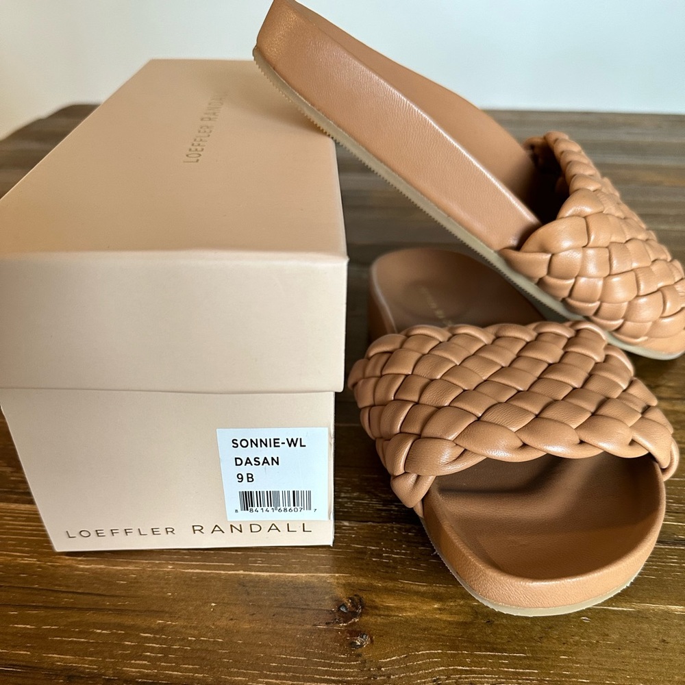 NWT Loeffler Randall Sonnie Sandal